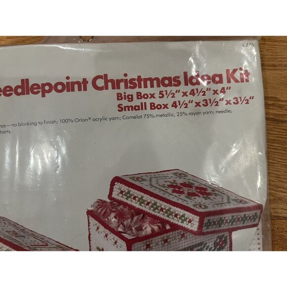 Columbia Minerva Needlepoint Christmas Idea Kit Holiday Boxes 8235 - Picture 4 of 6